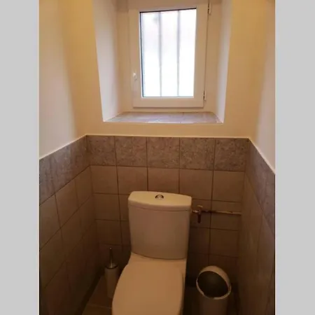 Maison Chaleureuse Avec Parking Gratuit Sur Place Saint-Romain-sur-Cher Esterno foto