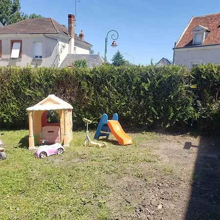 Maison Chaleureuse Avec Parking Gratuit Sur Place Saint-Romain-sur-Cher Esterno foto